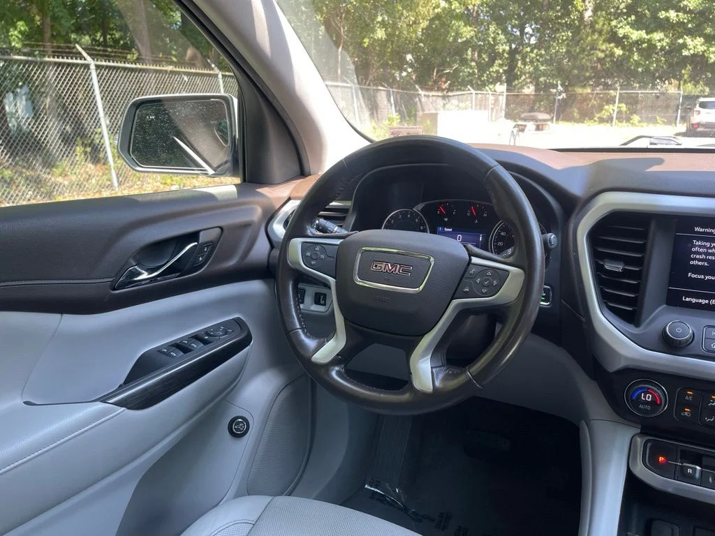 Used 2020 White GMC SLT image 8