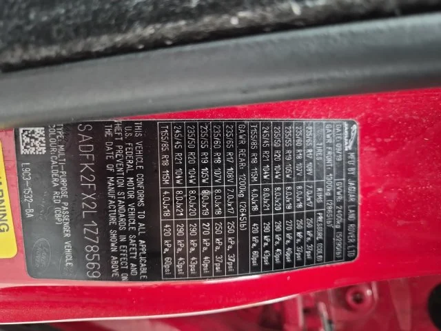 Used 2020  Jaguar Base image 25