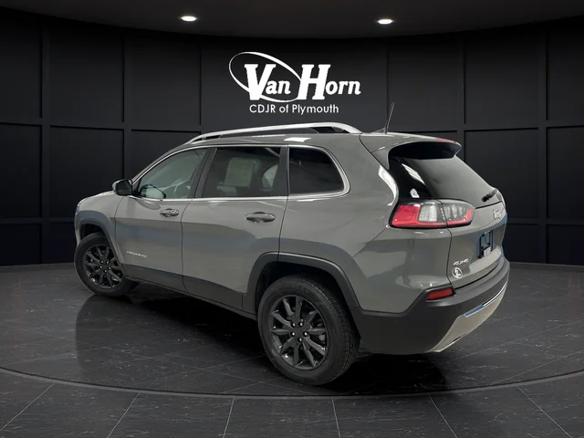 Used 2021 Sting-Gray Clearcoat Jeep Limited image 5