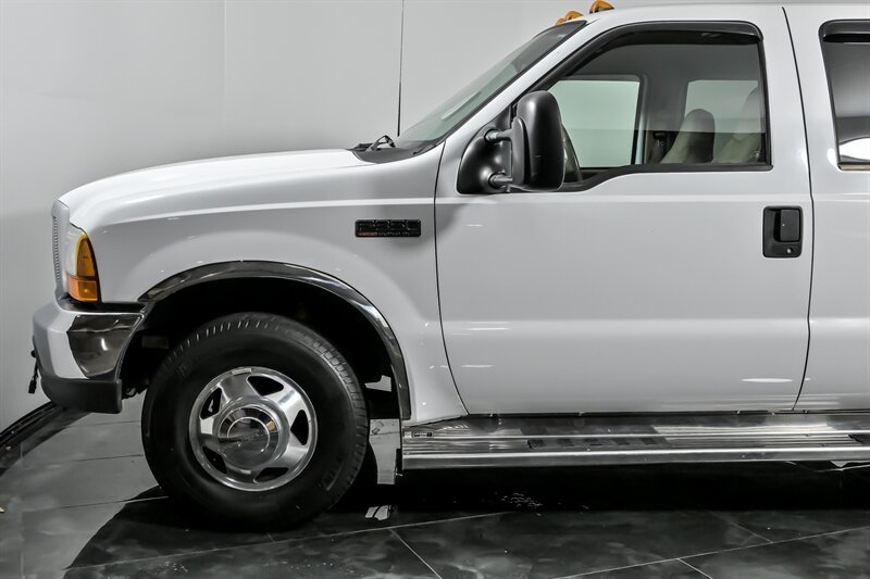 2000 Ford F-350 Super Duty LARIAT - Photo 6