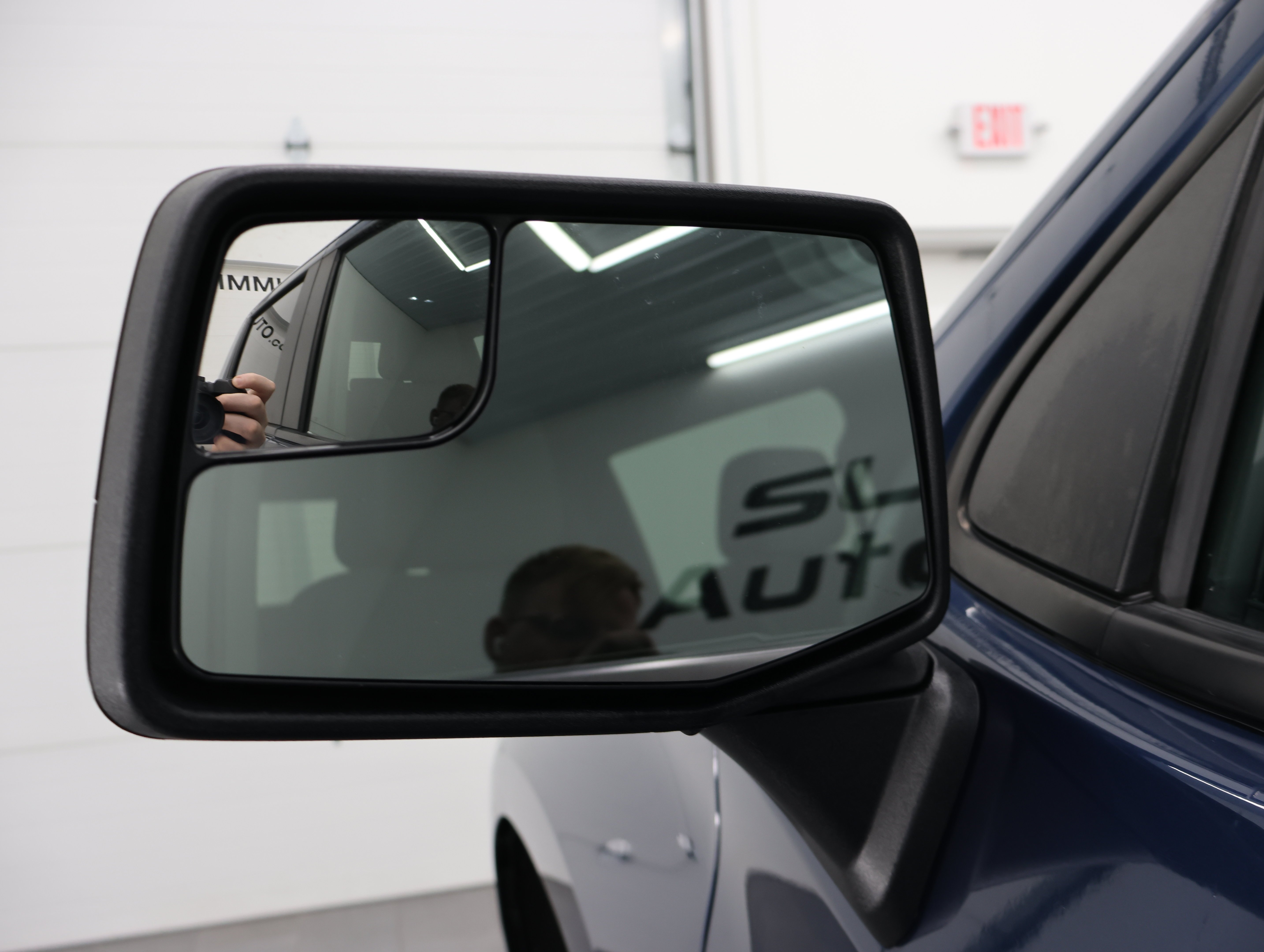Used 2019 BLUE Chevrolet 4x4 Crew Cab Custom Trail Boss: CREW-LONG-CUSTOM-TRAIL BOSS-BACKUP CAM-Z71 image 36
