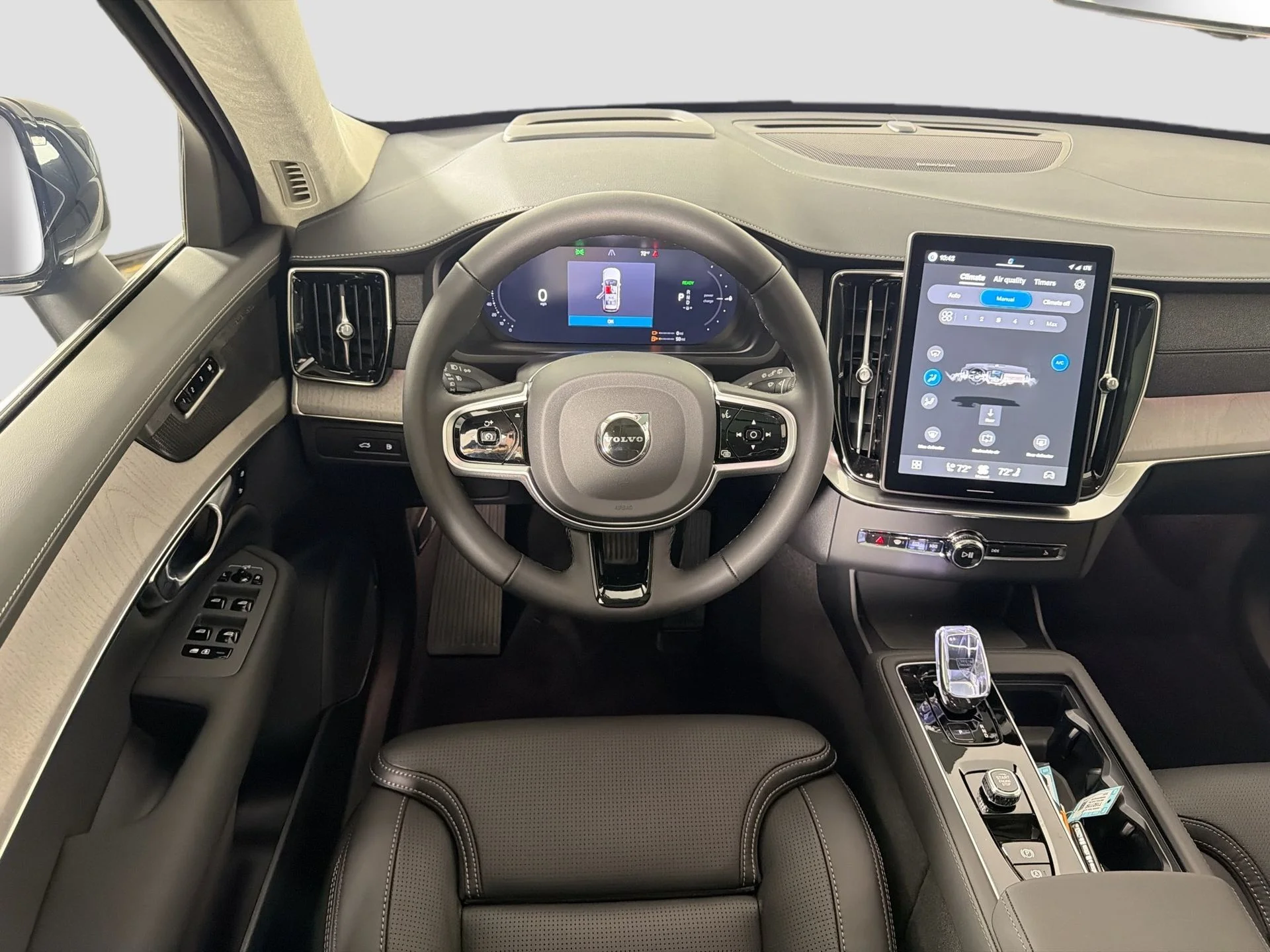 New 2026 Onyx Black Volvo Ultra image 21