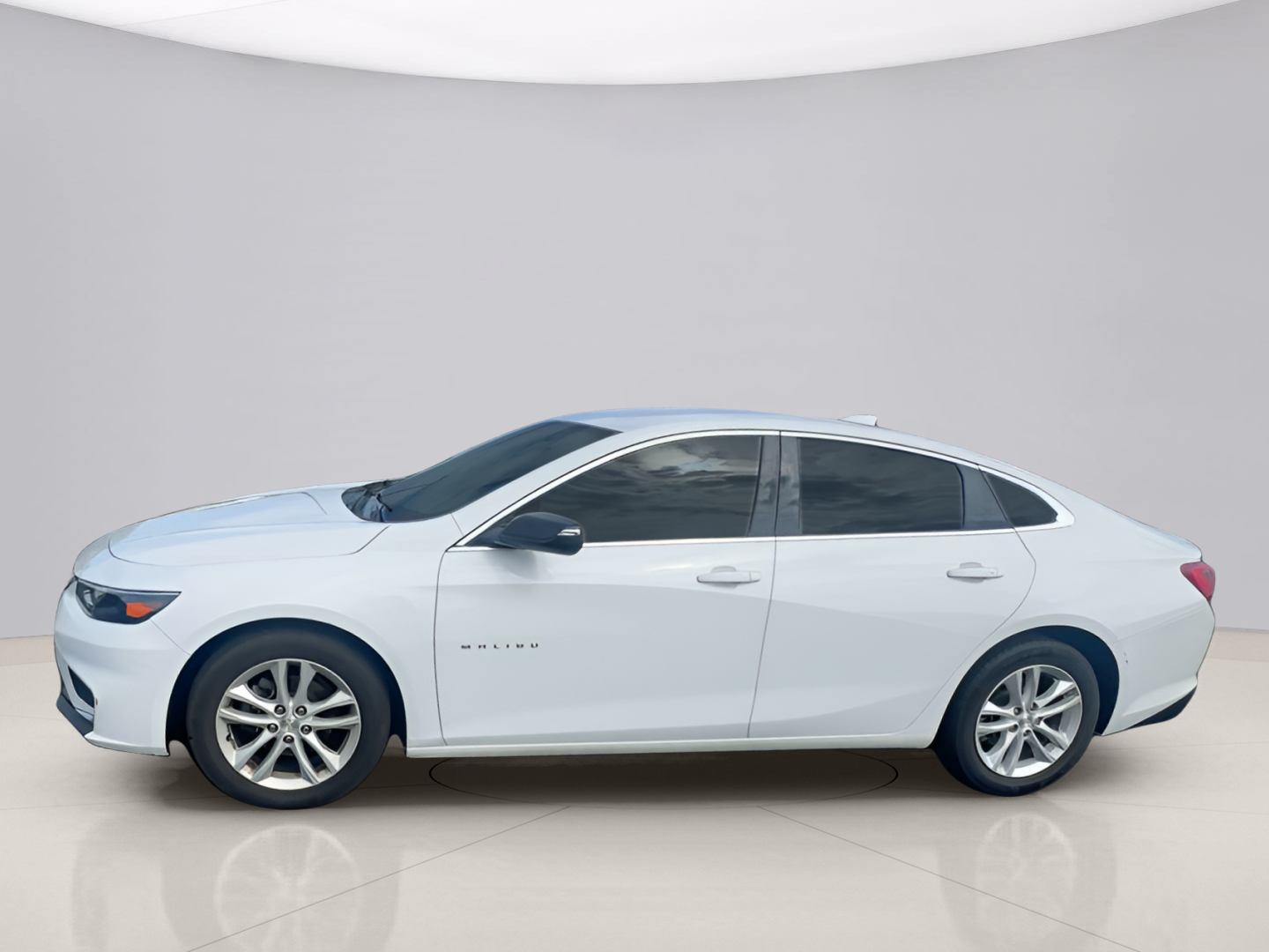 2018 Chevrolet Malibu 1LT photo 3