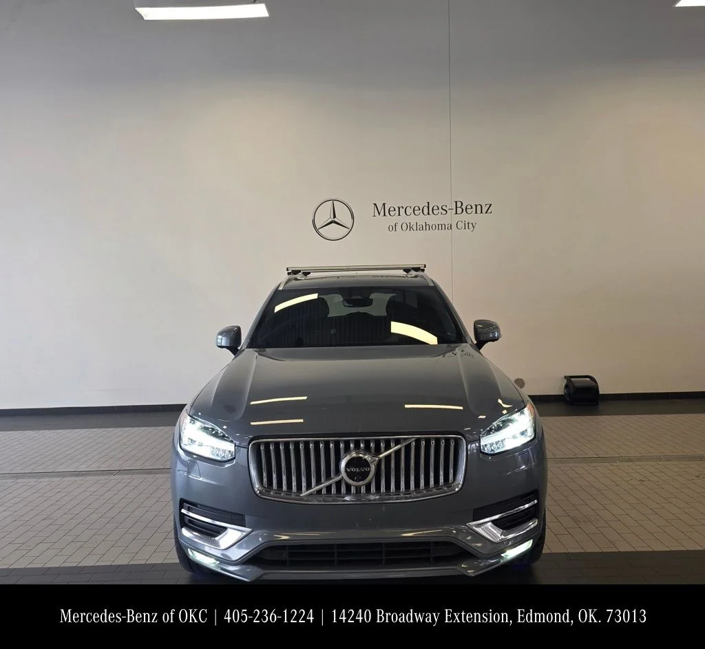 Used 2023 Gray Volvo Ultimate image 2