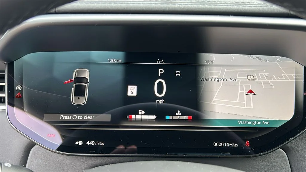 New 2027 Borasco Grey LAND ROVER Dynamic SE image 16