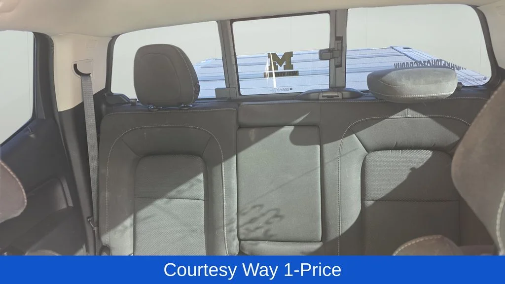 Used 2021 Gray Chevrolet LT image 13