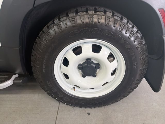 2023 Land Rover Defender S - Photo 28