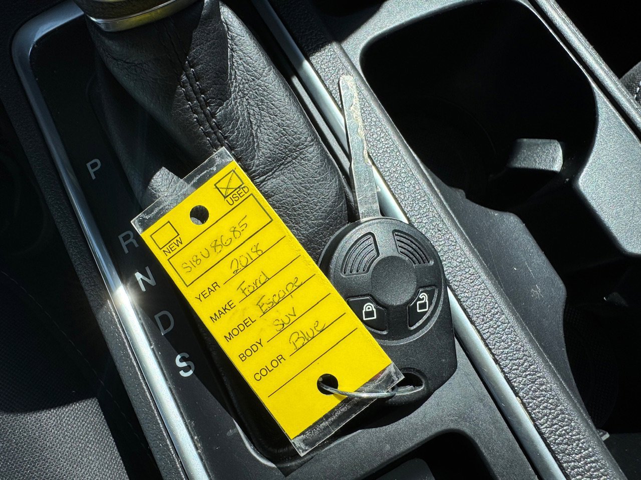 Used 2018 Lightning Blue Metallic Ford SE image 14