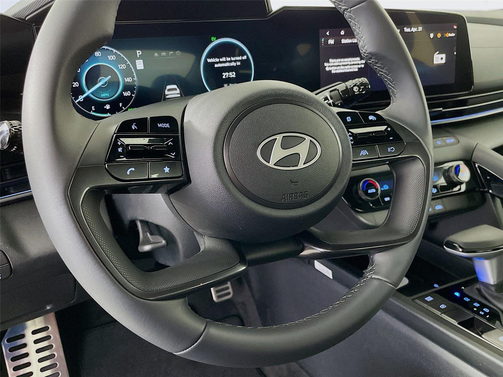 Used 2026 Serenity White Hyundai SEL Sport image 15