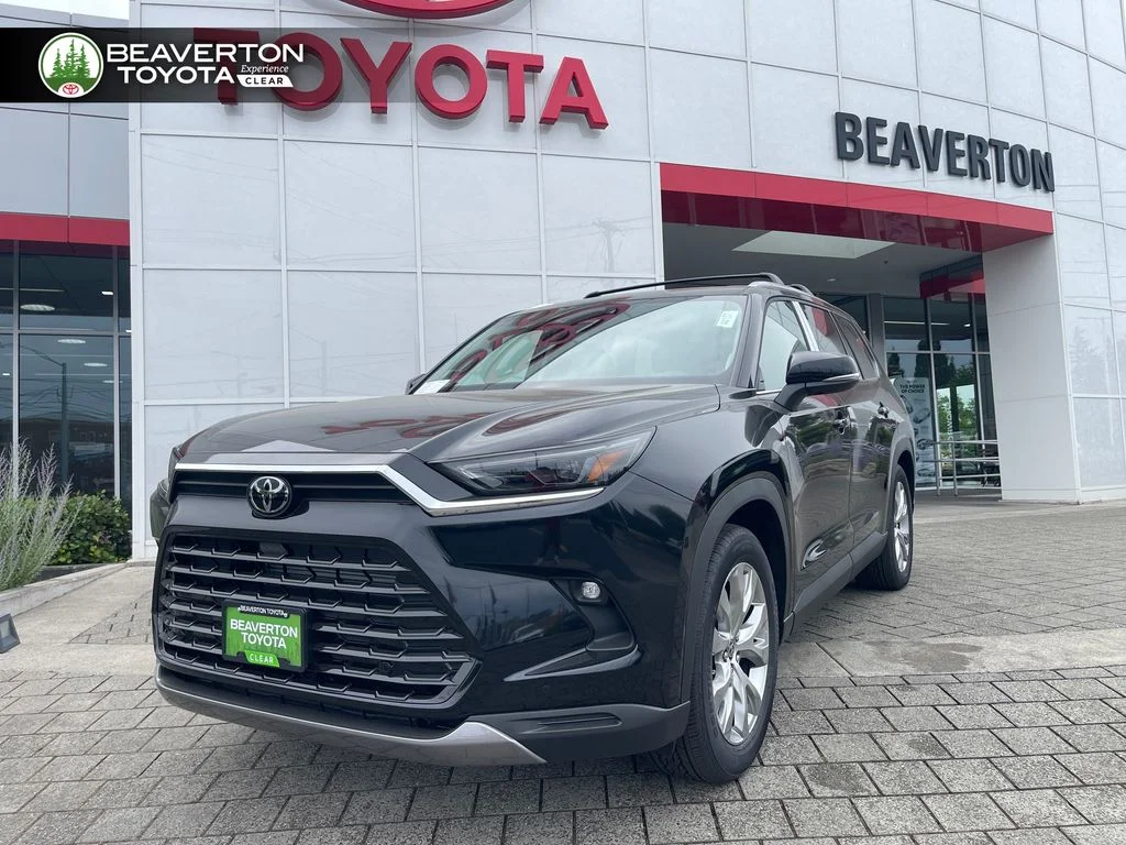 Canterbury TOYOTA ピステ上下　2XL (3L)ブラック New Toyota Grand Highlander Hybrid for Sale in Beaverton, OR