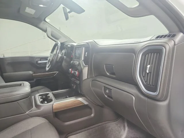 Used 2021 White Chevrolet LT Trail Boss image 32
