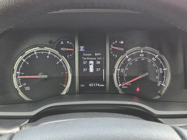 Used 2023 Ice Cap Toyota TRD Off Road Premium image 17