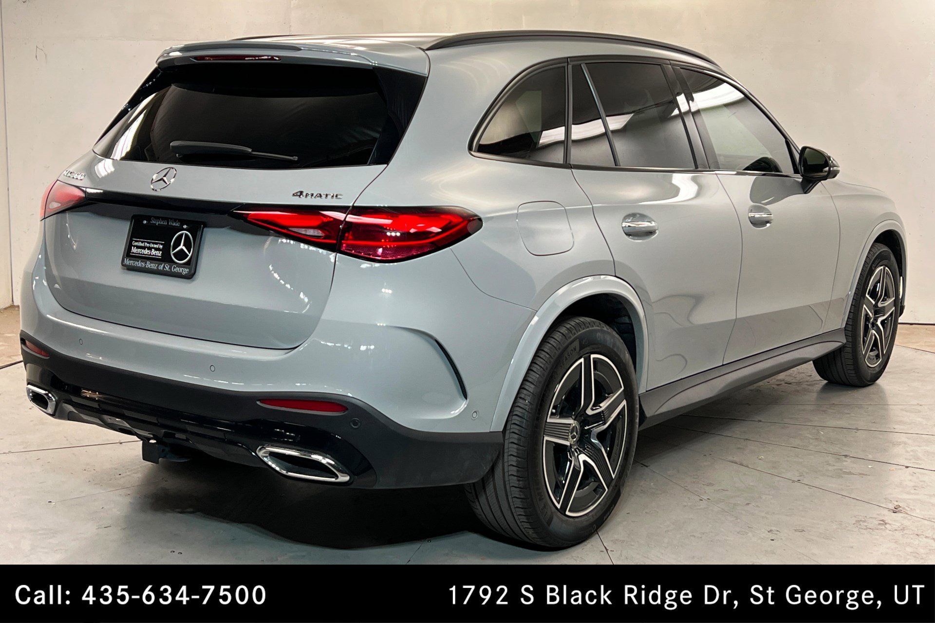 Certified Used 2026 MANUFAKTUR Alpine Grey Mercedes-Benz GLC 300 image 6