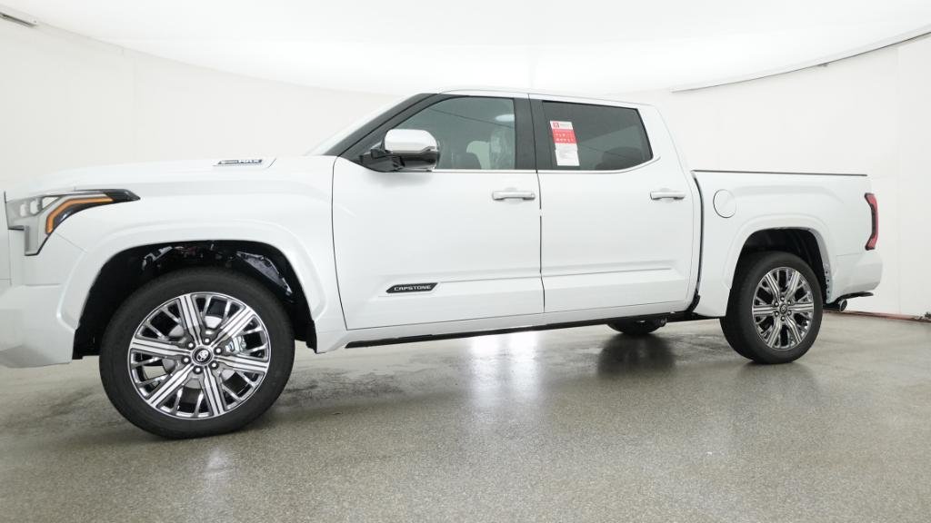 New 2026 Wind Chill Pearl Toyota Capstone image 19