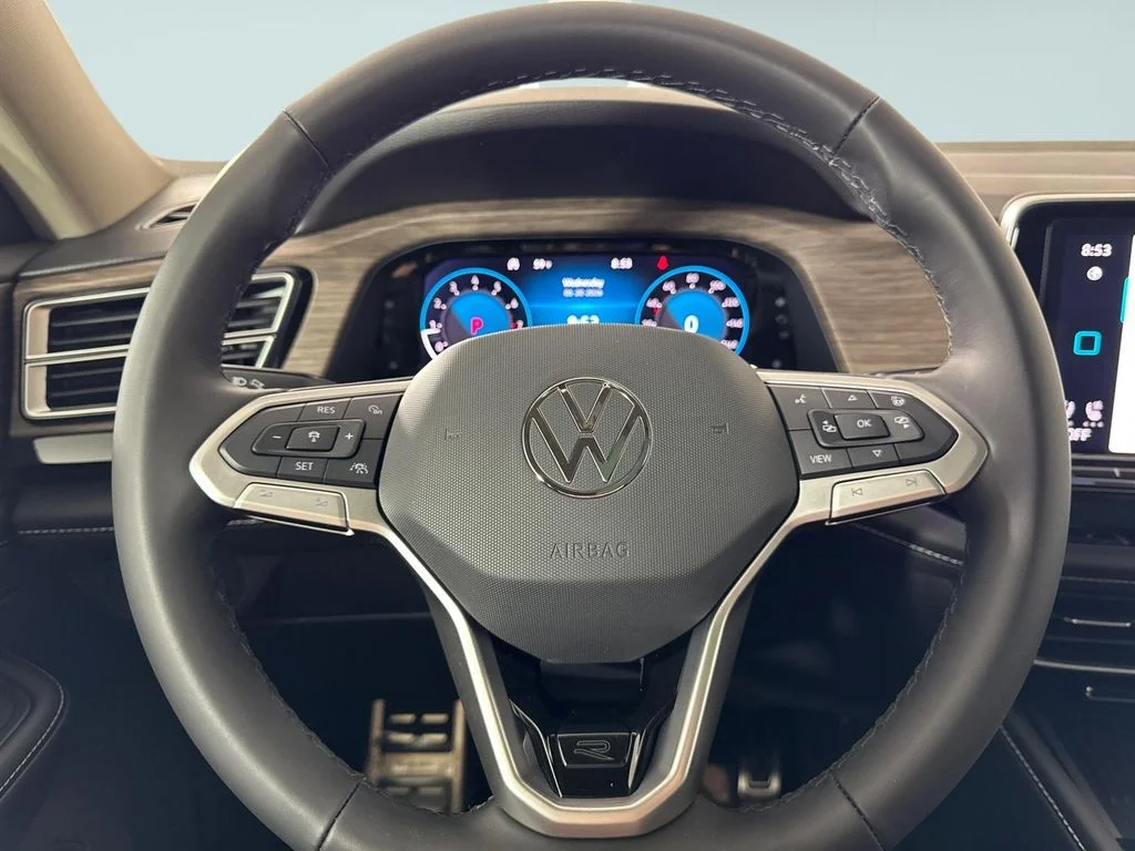 New 2026 Black Volkswagen 2.0T SEL Premium R-Line image 27