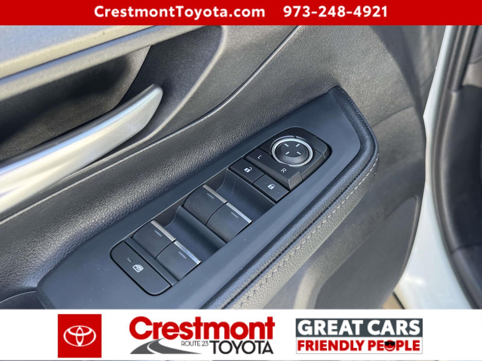 Certified Used 2025 Wind Chill Pearl Toyota LE image 14