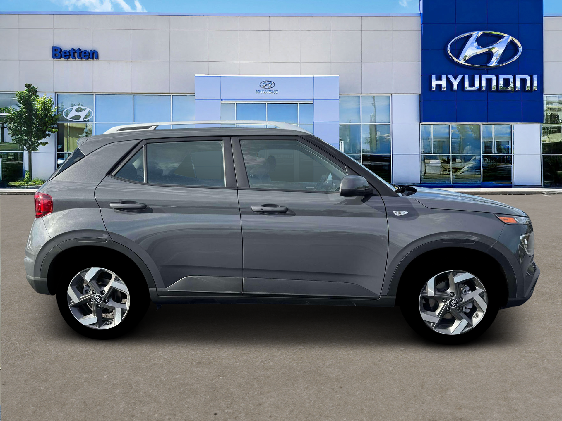 New 2026 Gray Hyundai SEL image 9