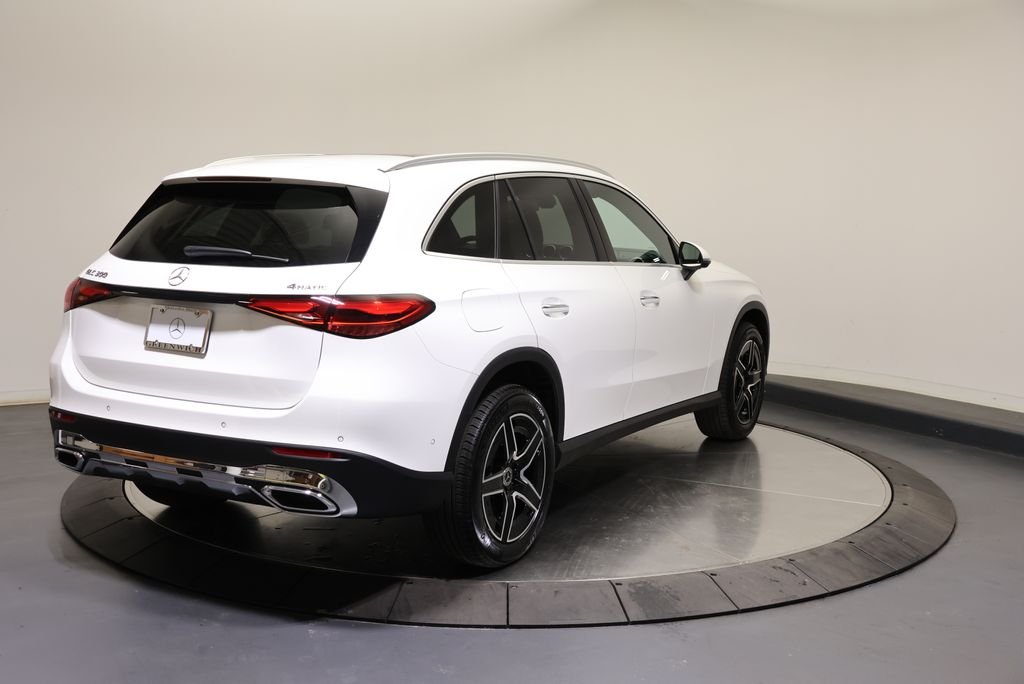 Used 2027 Polar White Mercedes-Benz GLC 300 image 7