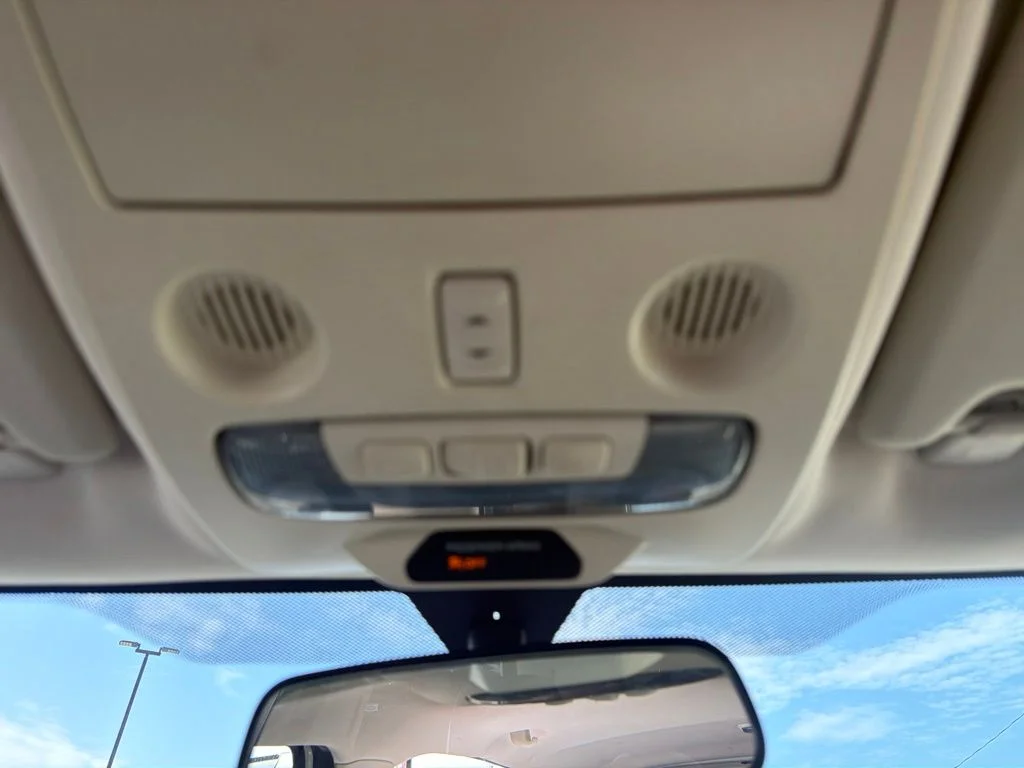 Used 2020 White Ford SE image 21