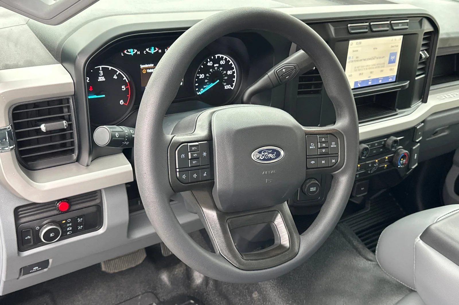 2024 Ford F-450 Super Duty Chassis Cab XL - Photo 12