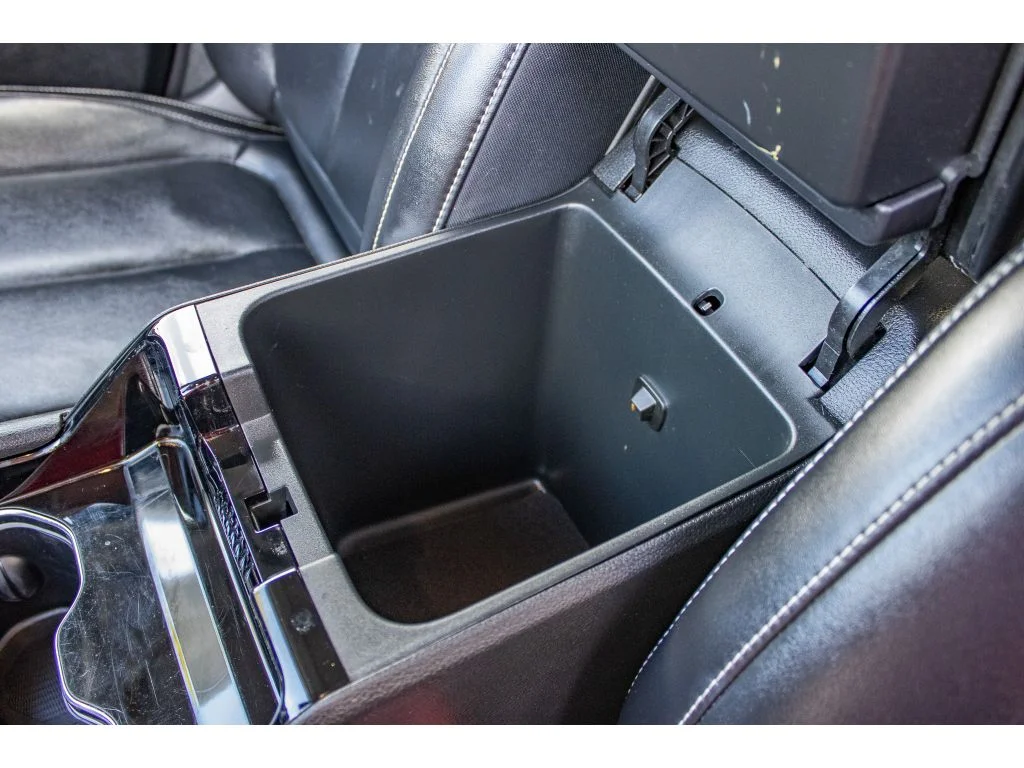 Used 2021 Bright White Clearcoat Jeep Limited image 33