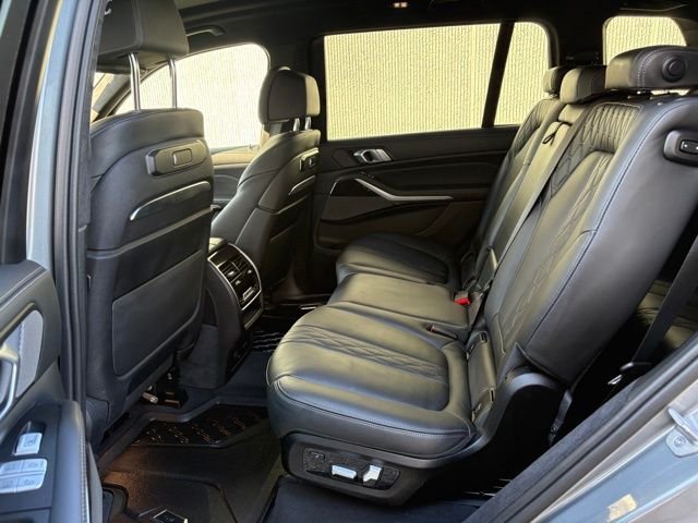 Used 2024 Gray Metallic BMW M60i image 29