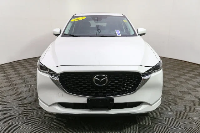 Used 2025 White Mazda 2.5 S Preferred Package image 4