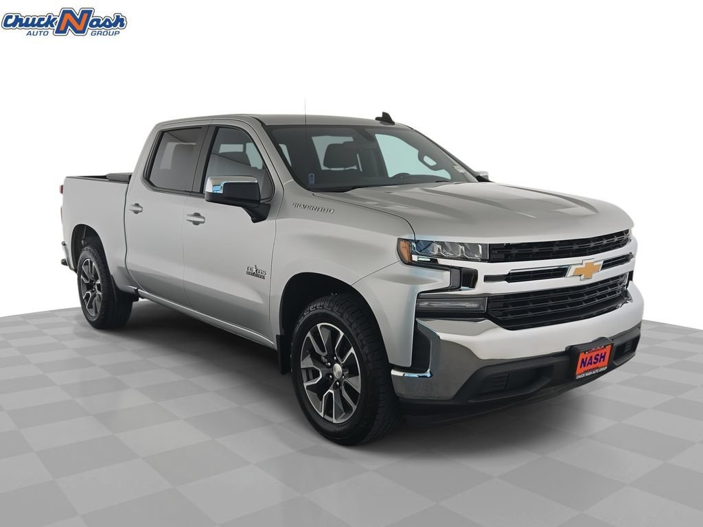 Used 2021 SILVER ICE METALLIC Chevrolet LT image 1