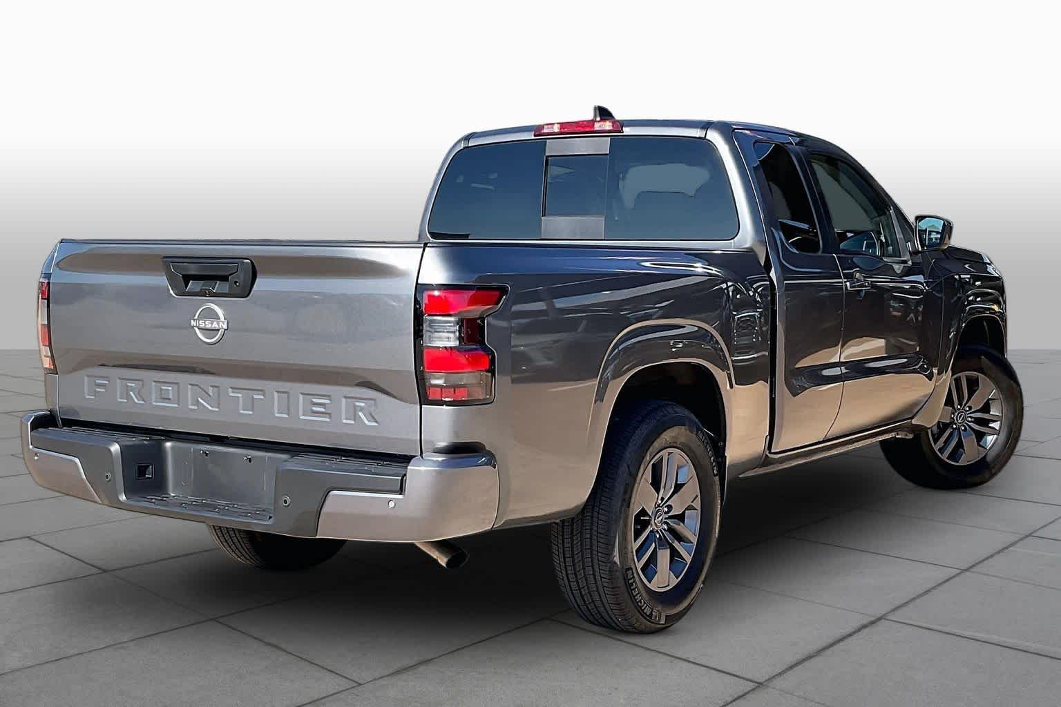 Used 2025 Gun Metallic Nissan SV image 12