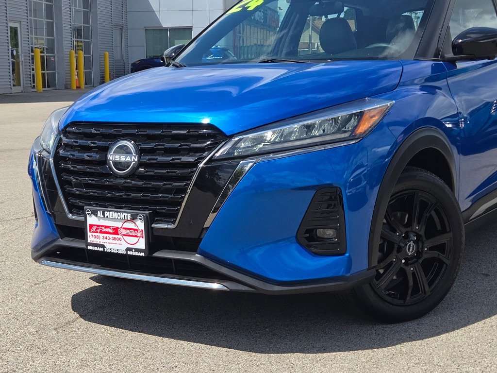 Certified 2024 Nissan Kicks SR with VIN 3N1CP5DV3RL498290 for sale in Melrose Park, IL