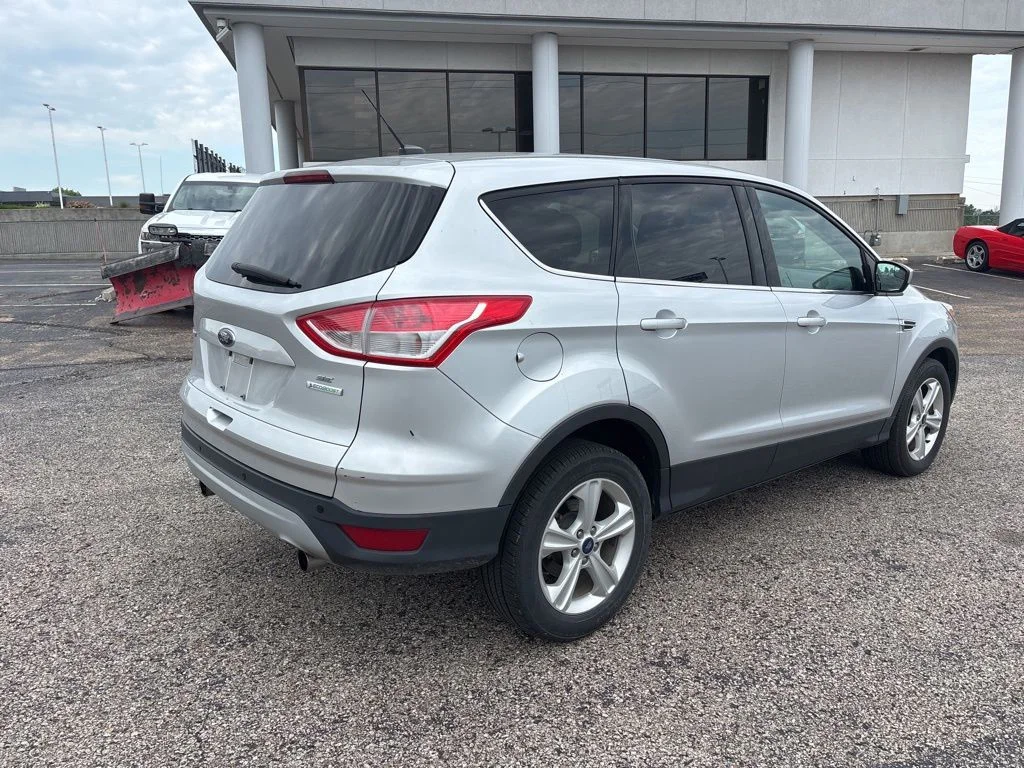 Used 2013 Ingot Silver Ford SE image 6