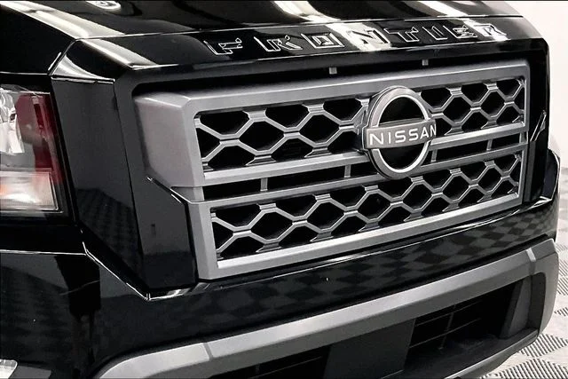 Used 2022 Super Black Nissan SV image 34