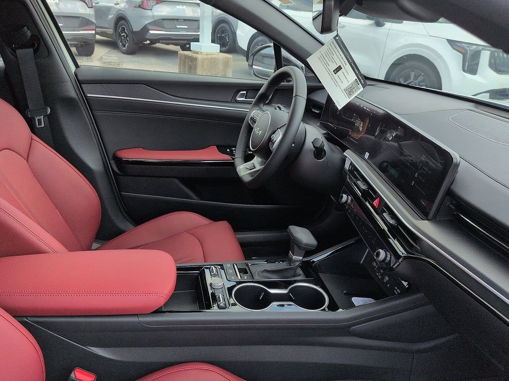 New 2026 Snow White Pearl Kia GT-Line FWD image 7