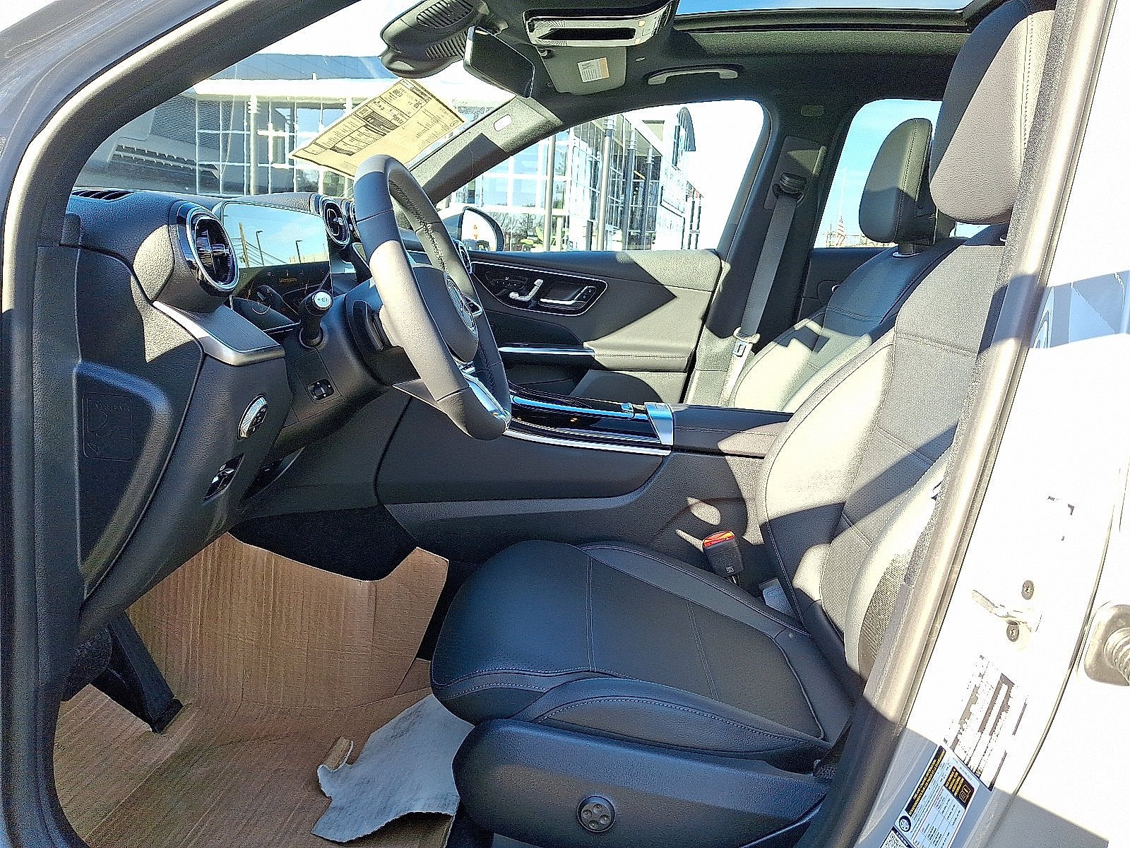 Certified Used 2026 Manufaktur Alpine Grey Mercedes-Benz GLC 300 image 8