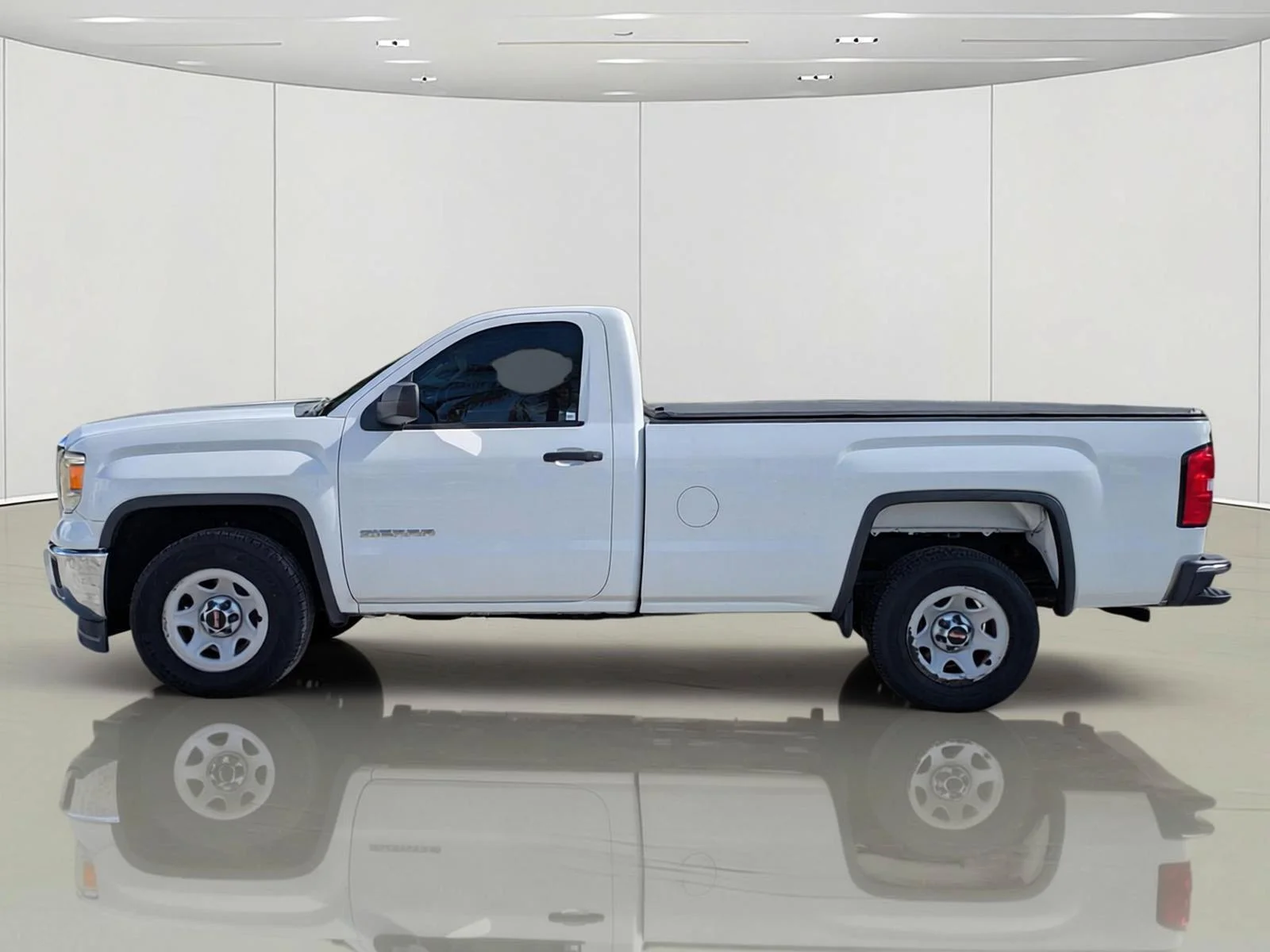 Used 2014 White GMC Base image 9