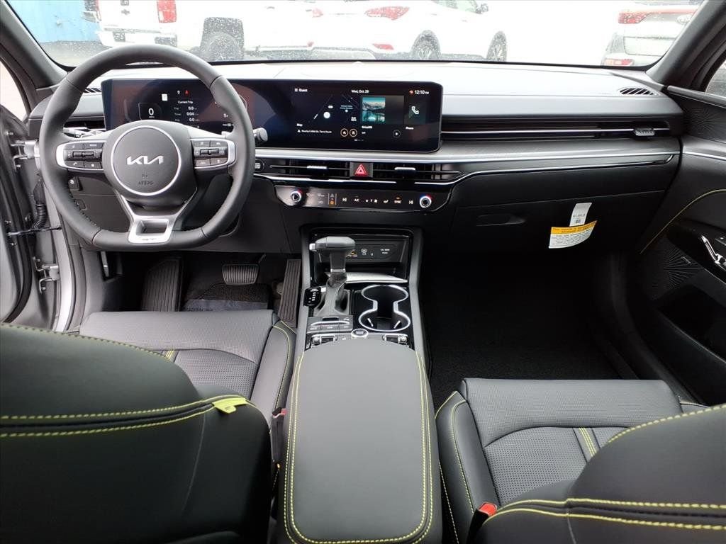 2026 Kia K5 GT - Photo 28