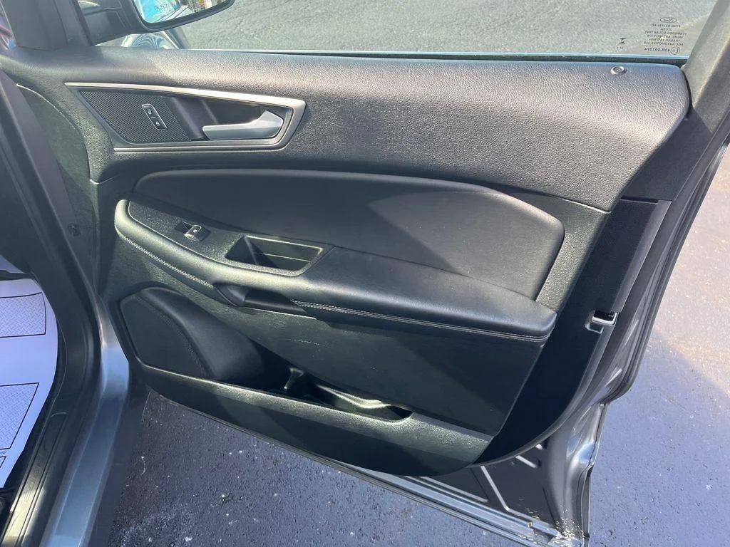 2024 Ford Edge SEL - Photo 28