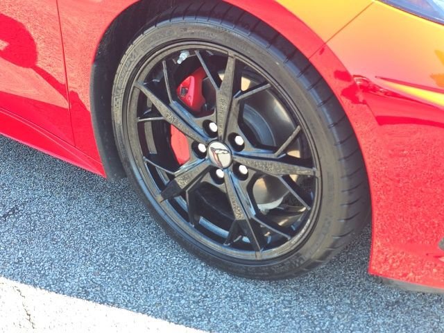 Used 2022 Red Chevrolet Stingray image 9