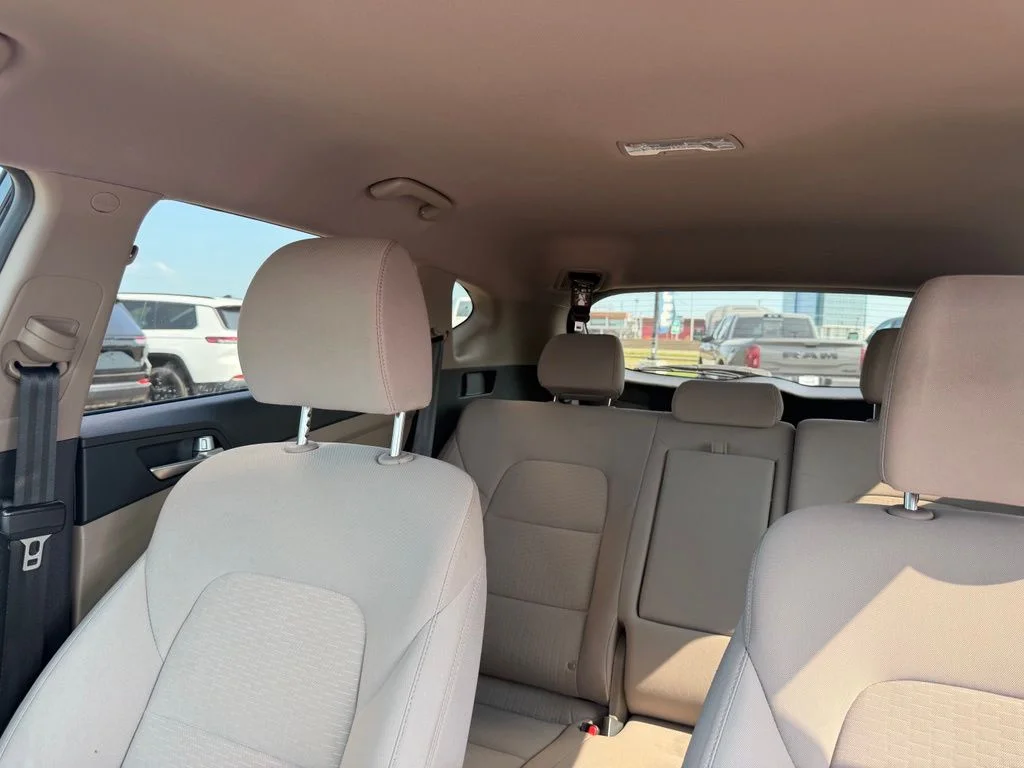 Used 2021 Blue Hyundai Value image 25