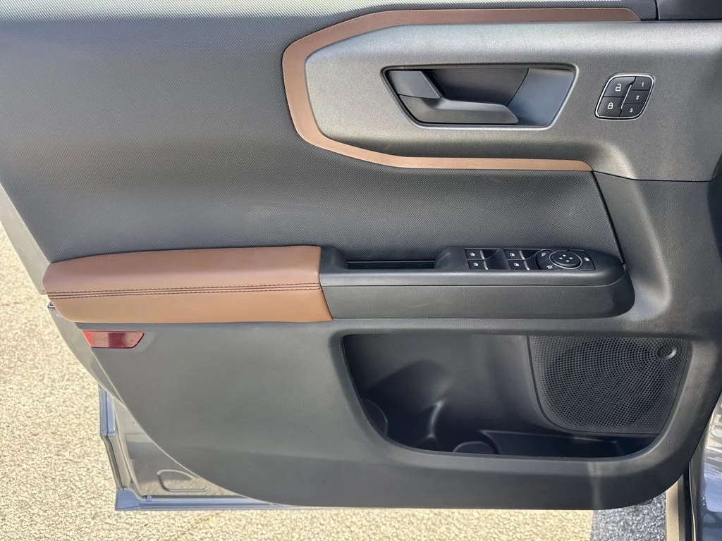 New 2026 Gray Ford Outer Banks image 10