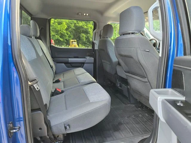 Used 2022 Blue Ford XLT image 19