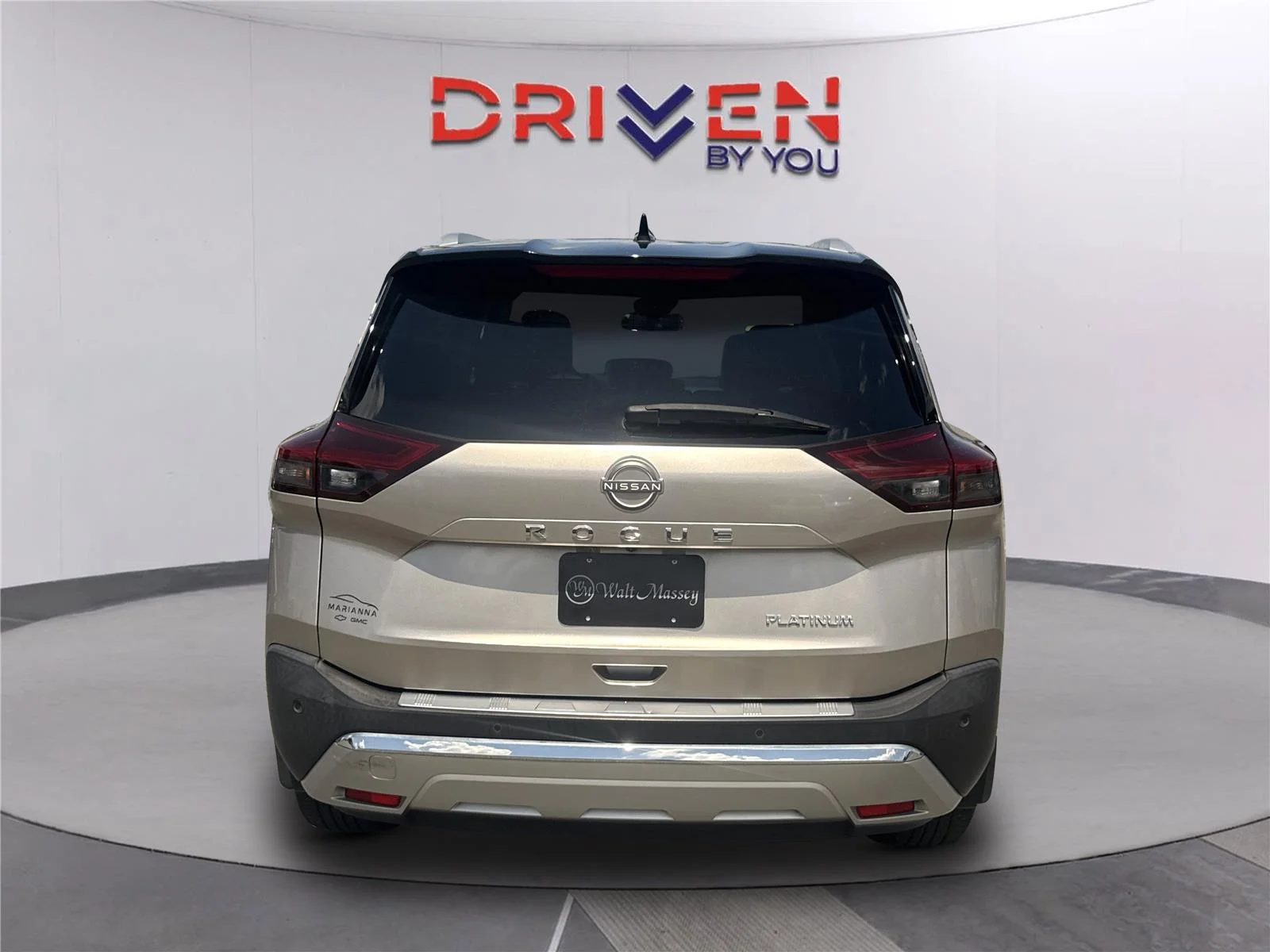 Used 2023 Beige Nissan PLATINUM image 5