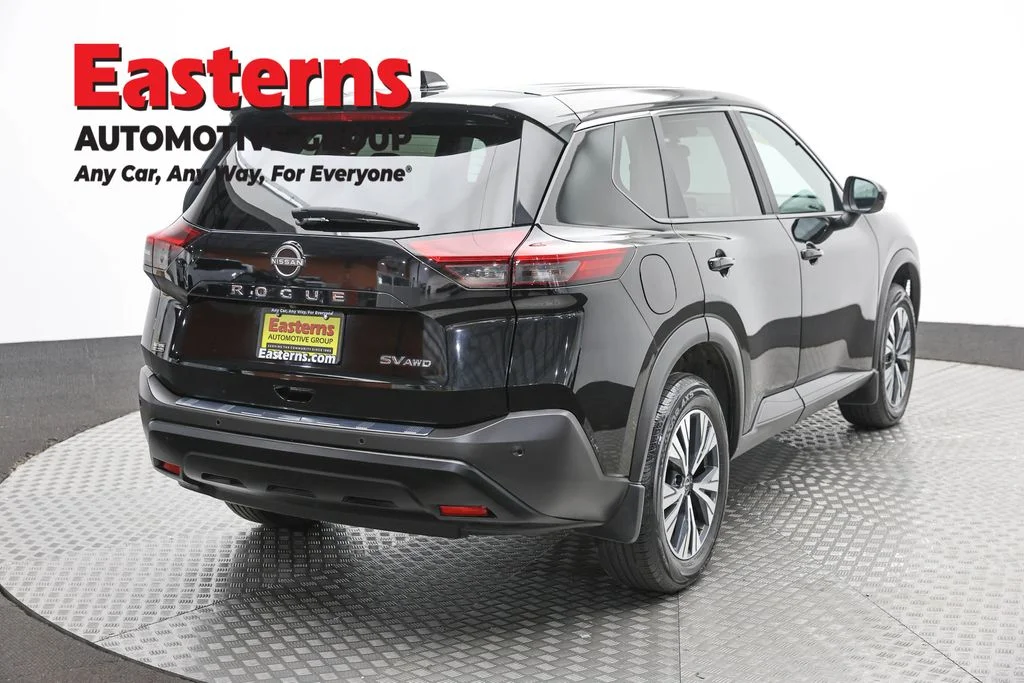 Used 2023 Black Nissan SV image 5