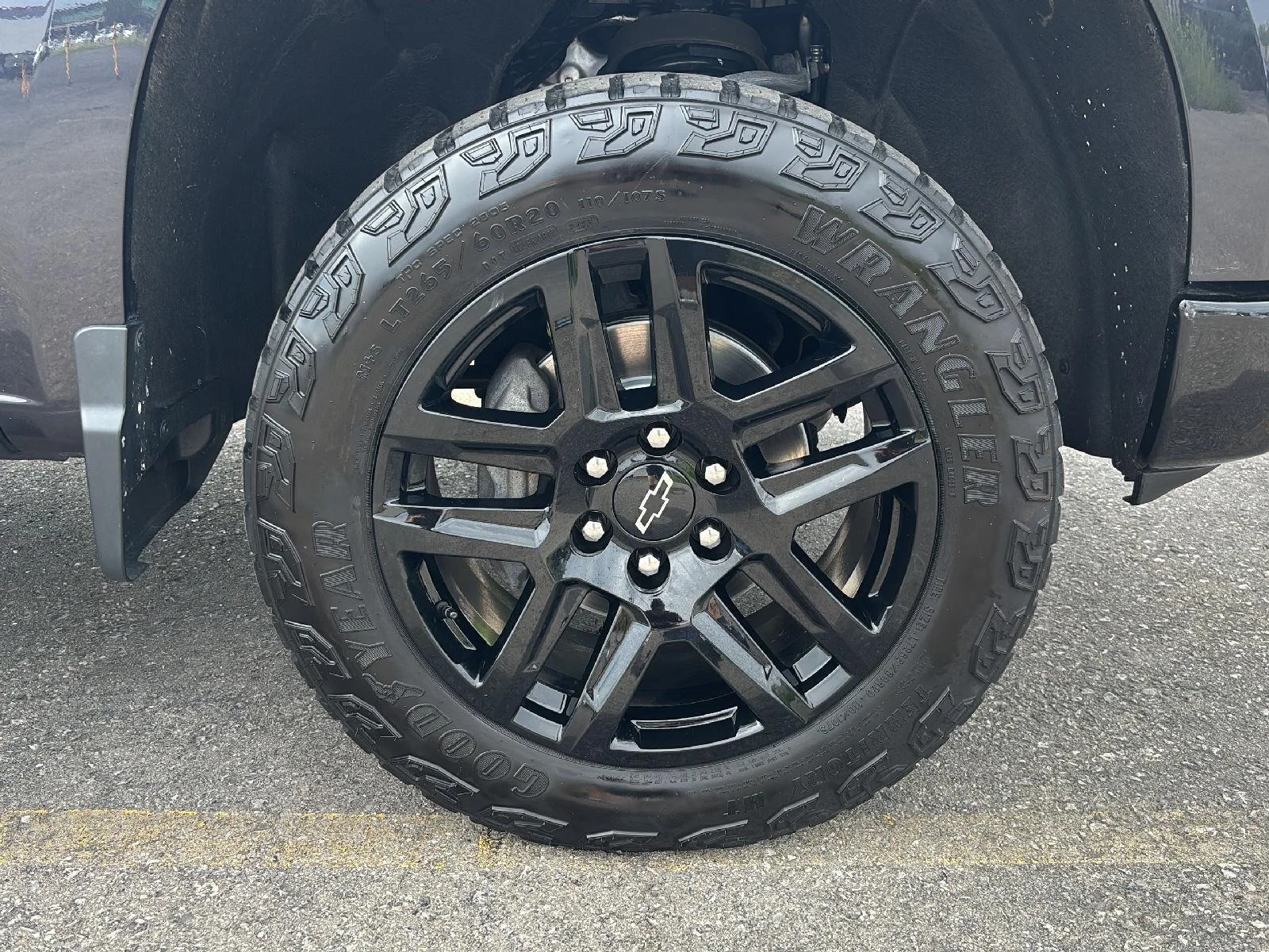 Used 2024 Dark Ash Metallic Chevrolet Custom Trail Boss image 9