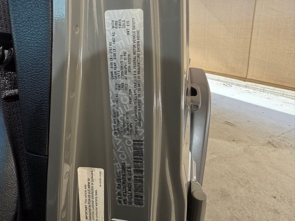 Used 2021 Gray Clearcoat Jeep Unlimited Rubicon image 36