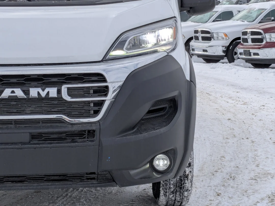 New 2026 White RAM SLT - - Super High Roof - Package 22G - LED Headlamps - Cargo Partition - Remote Start & More! image 9