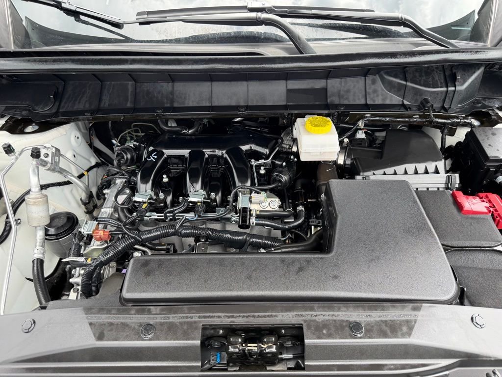 Certified Used 2025 White Nissan Platinum image 45