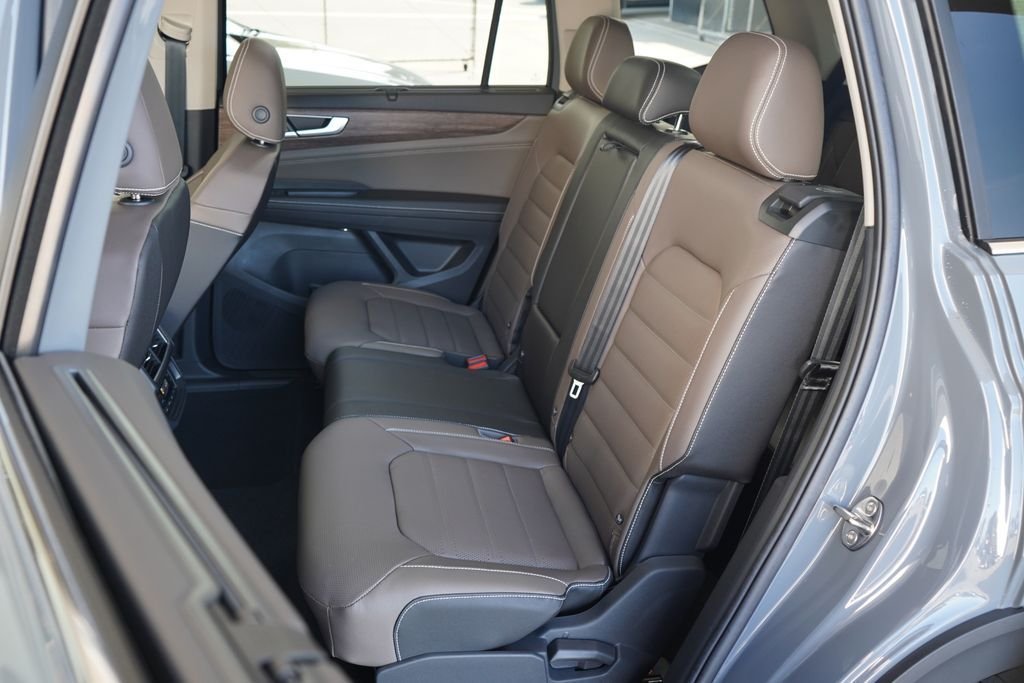 New 2026 Pure Gray Volkswagen SEL image 7