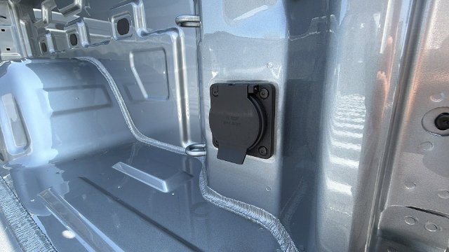 New 2026 Sterling Metallic GMC Elevation image 12