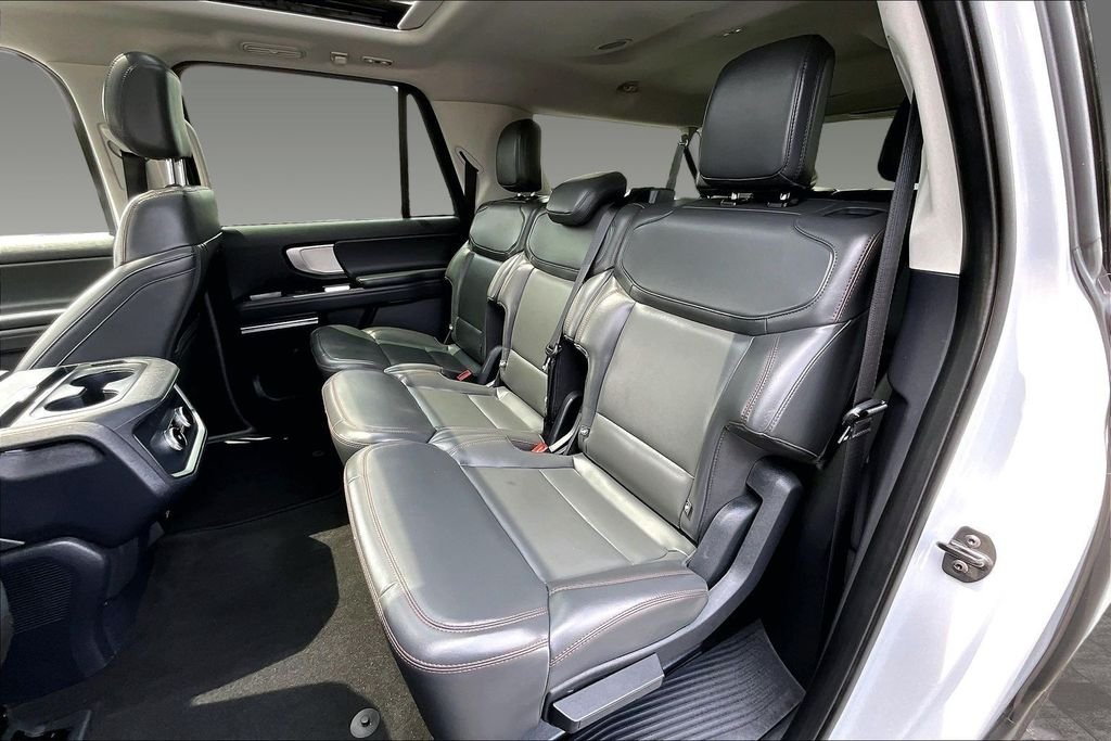 Used 2025 Silver Metallic Ford Active image 15